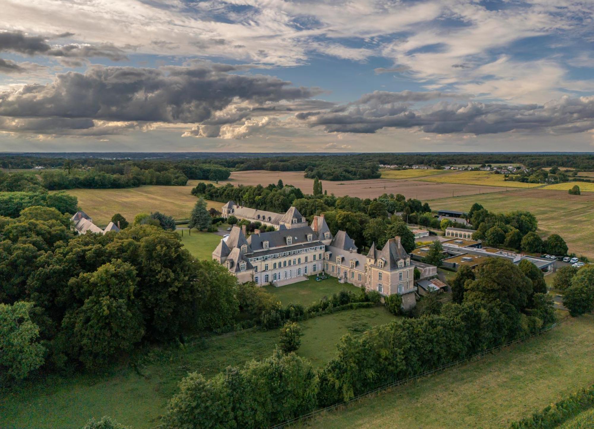 Chateau De Briancon Baune Экстерьер фото